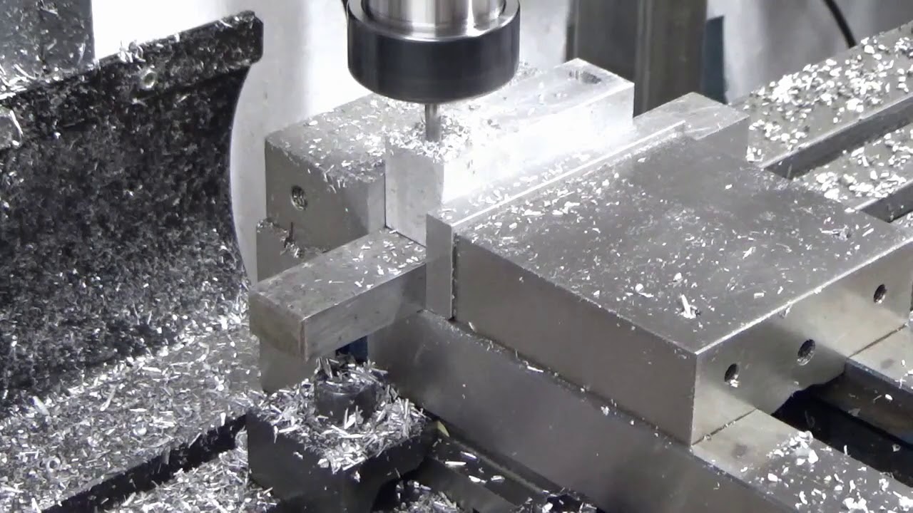 Fitting A DRO To The Cormak ZX 7045 Mill X Axis Part 4
