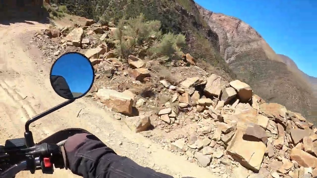 Elands Pass into Die Hel (Gamkaskloof). Long Version.