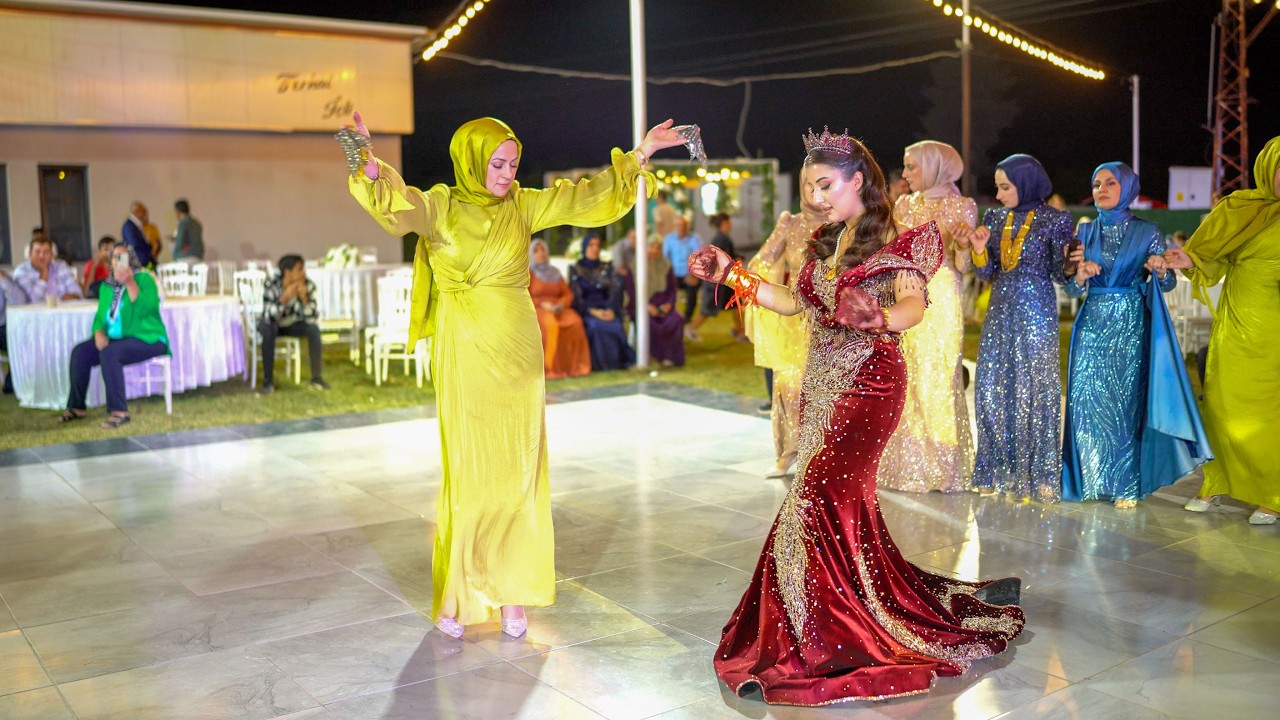 HALAY BAŞINDAN EFSANE HALAY