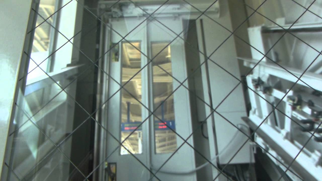 JR中津駅 ホーム上エレベーター(1･2番のりば)