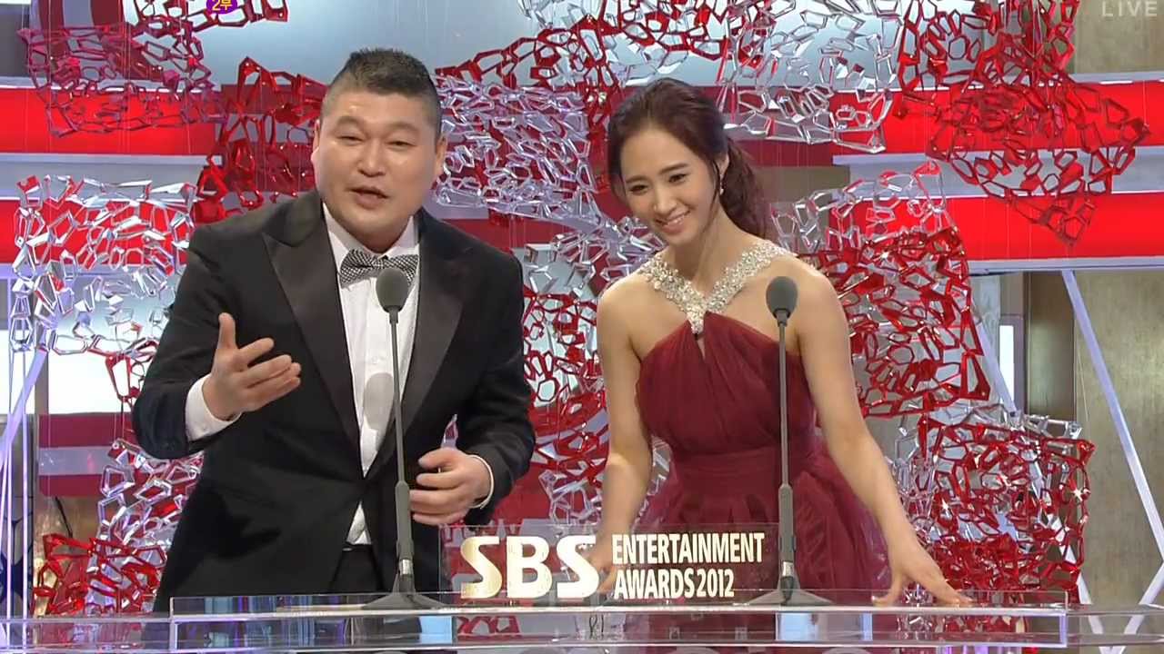 SNSD Yuri Sooyoung MC '12 SEA Dec 30, 2012 GIRLS' GENERATION Live HD