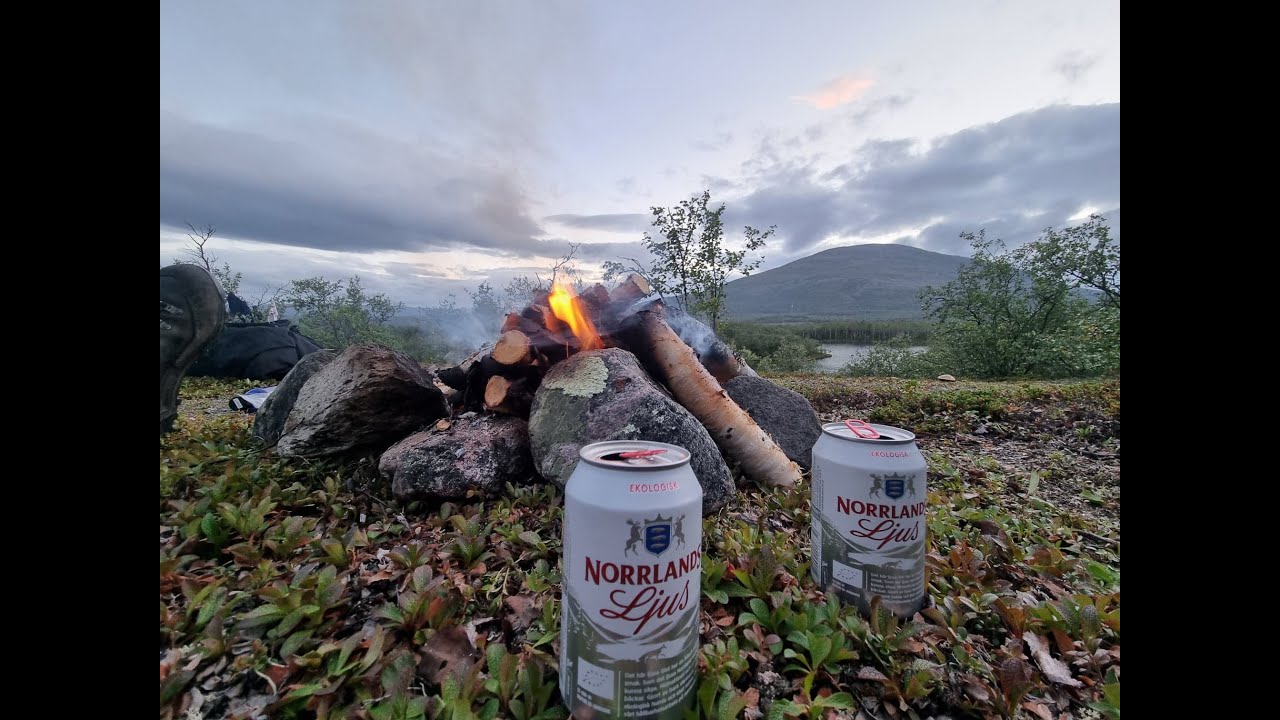 FJÄLLTUREN - Utforskar några nya sjöar