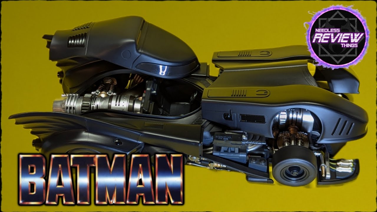 Super 7 Batman 1989 Super Cyborg Batmobile Needless Unboxing