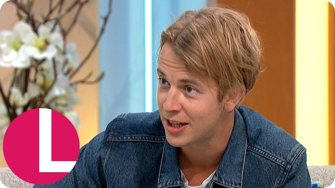 Tom Odell on Why He Thinks He's 'A Useless Popstar' | Lorraine