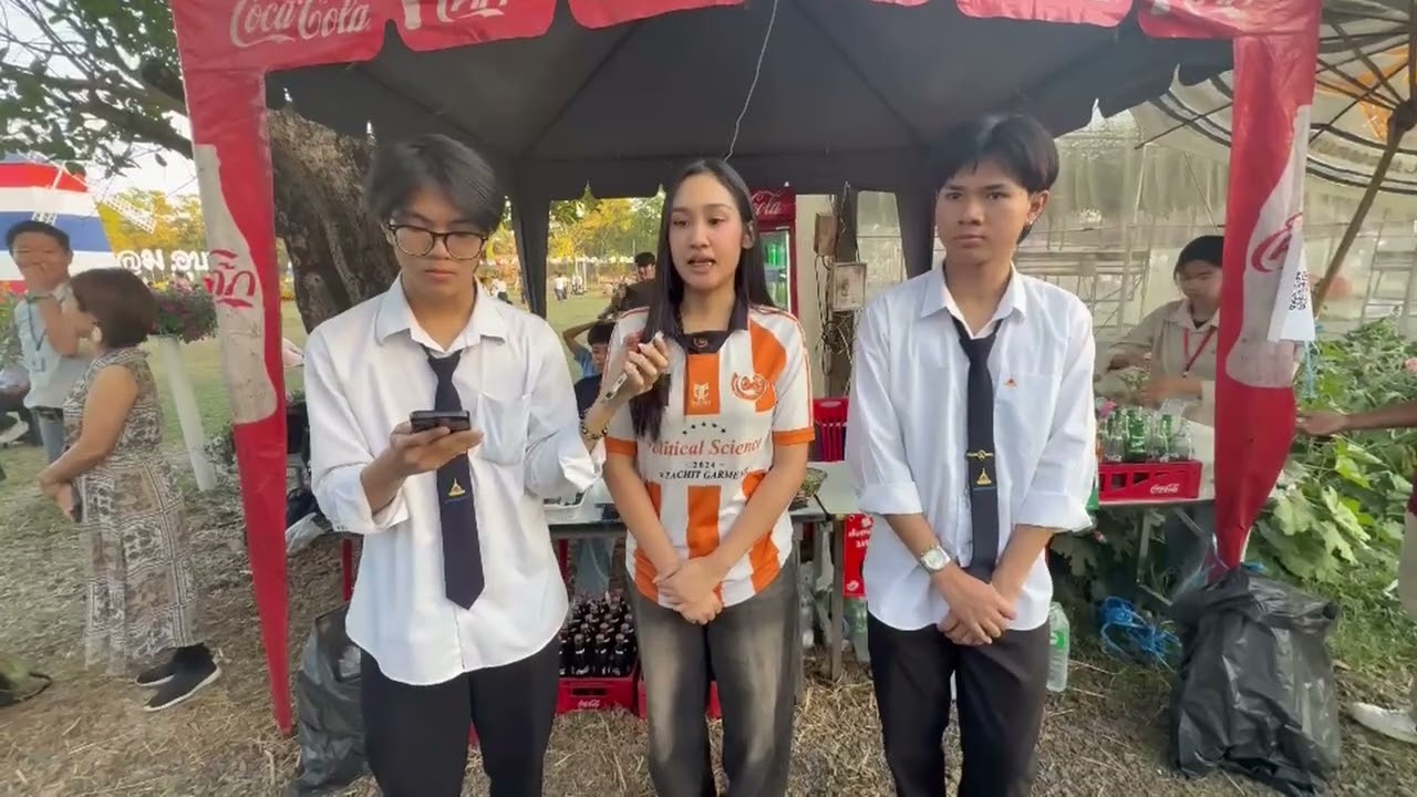 กลุ่มที่ 6 สัมภาษณ์ ร้านข้าวหน้าหมู ที่งานเกษตรอีสานใต้ ม.อุบลฯ ประจำปี 69