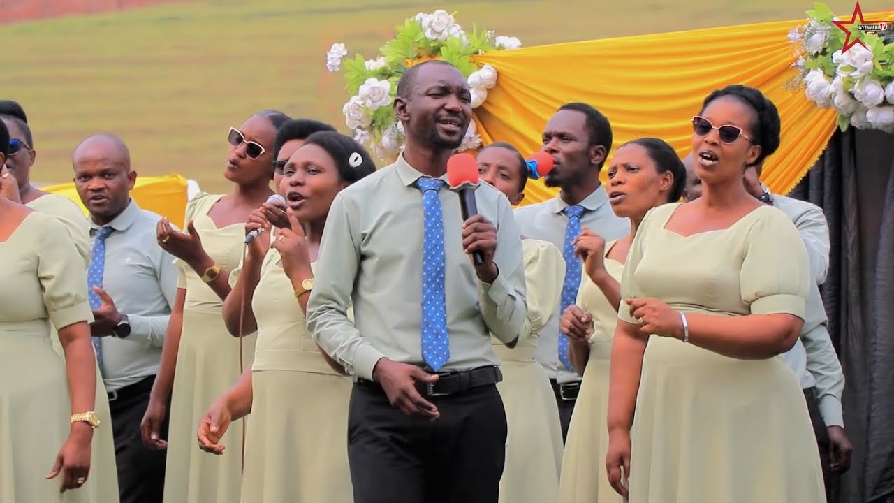 ABAKURIKIYEYESU FAMILY CHOIR MU GITARAMO CYA KUGANA YESU MURI STADE MUHANGA , IHERE IJISHO🥰