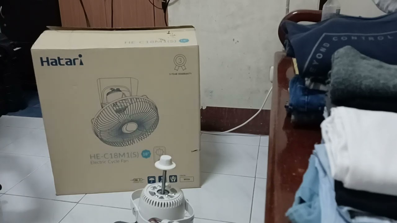 พัดลมโคจร Hatari HE-C18M1 (S)