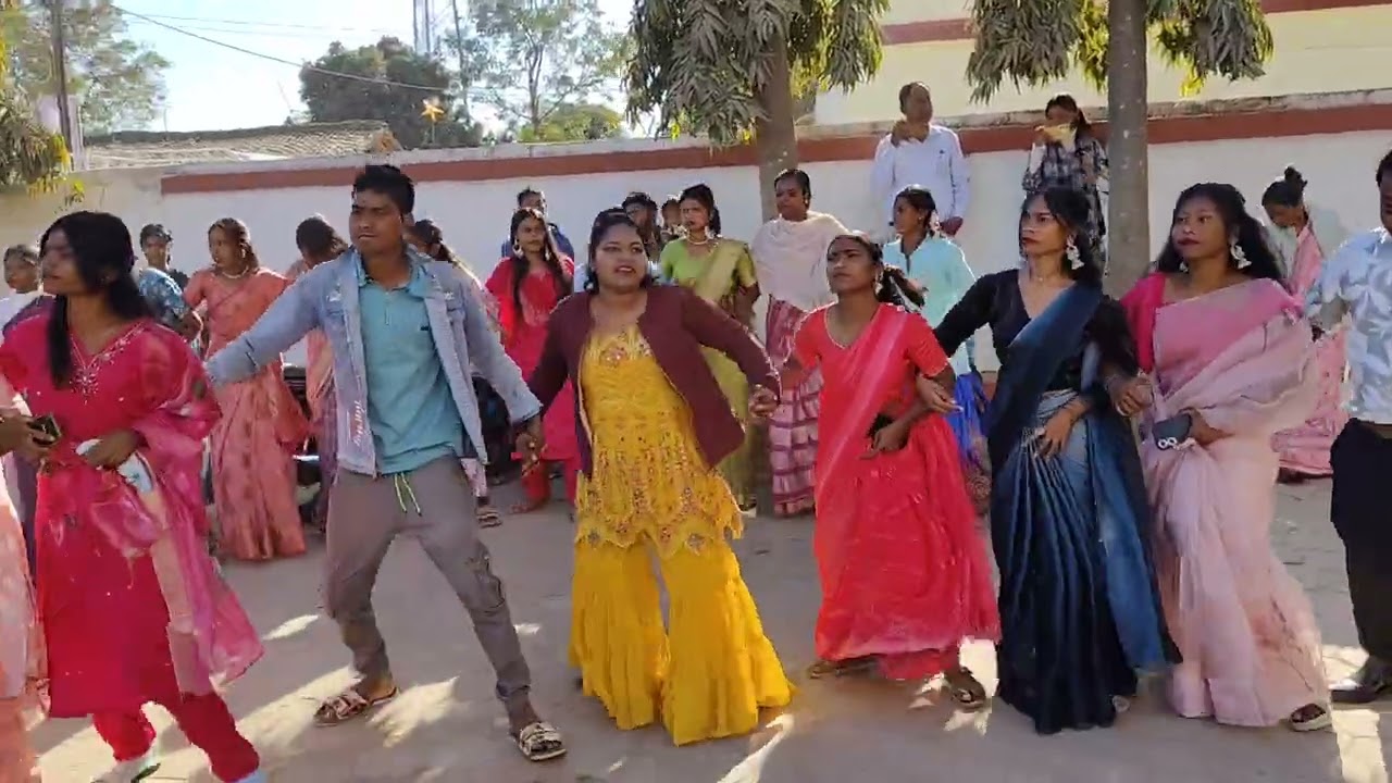 Chain Dance, Pathalgaon Church 😊 Marriage Vibe 🥳🥳 #ytshorts #youtube #dance @AnujBaraTipsAndVlogs 