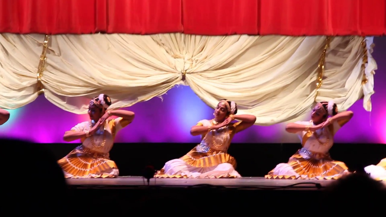 Mohiniyattam - Sada Palaya