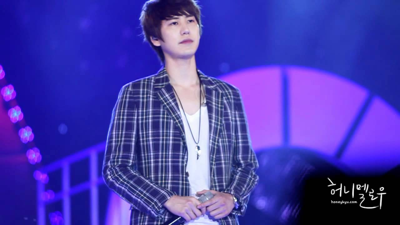 110531 KYUHYUN : '마주치지 말자(Let`s Not)' - 부산 열린가족음악회