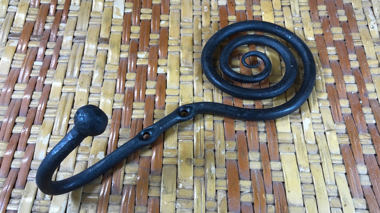 Spiral top hook - Hook of the Week 35