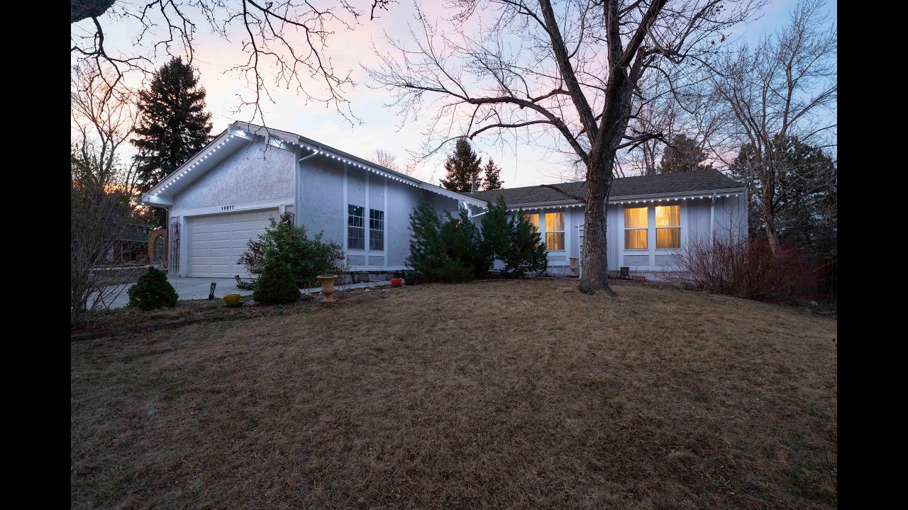 10877 E Berry Pl, Englewood, CO 80111