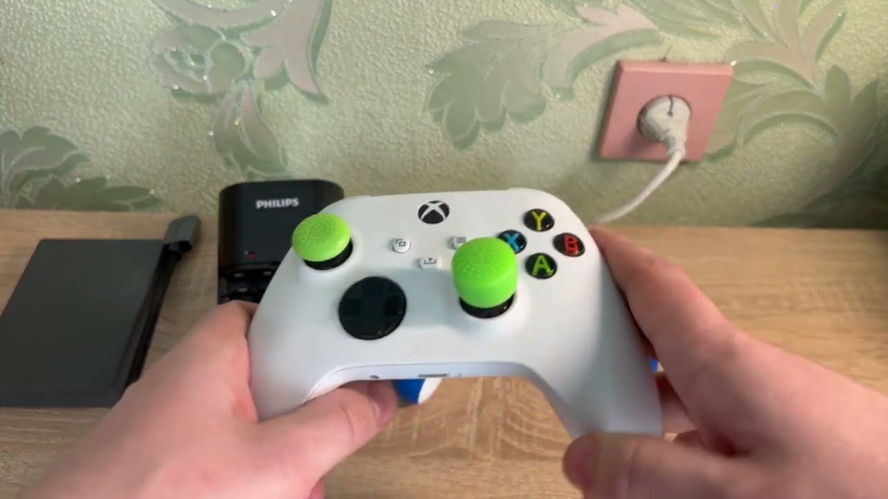 Аксессуары для Xbox Series S/X | Что нужно докупить?