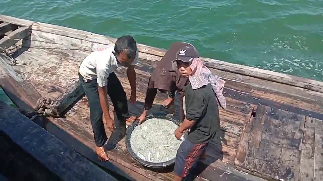 IKAN TERI NASI DARI MEDAN