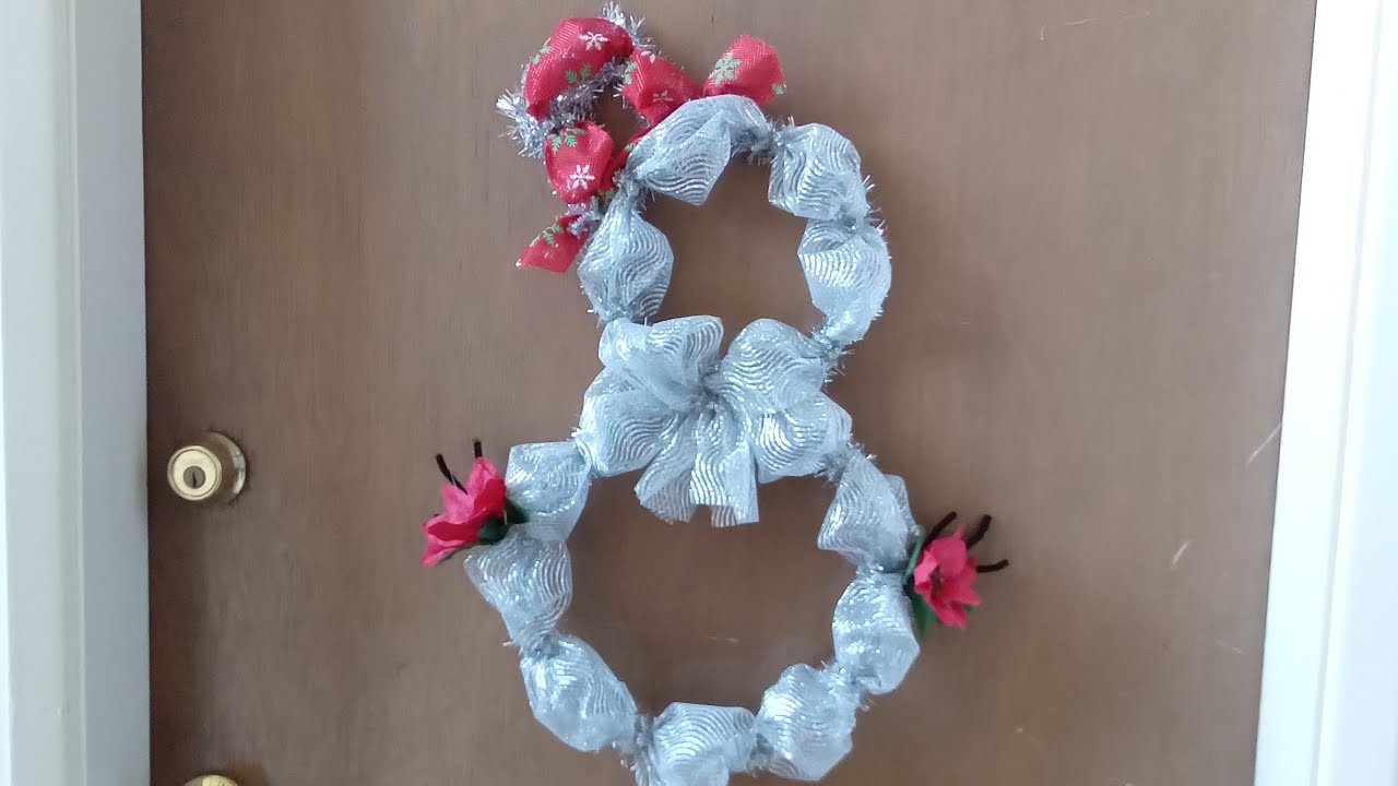 Diy snowman wreath
