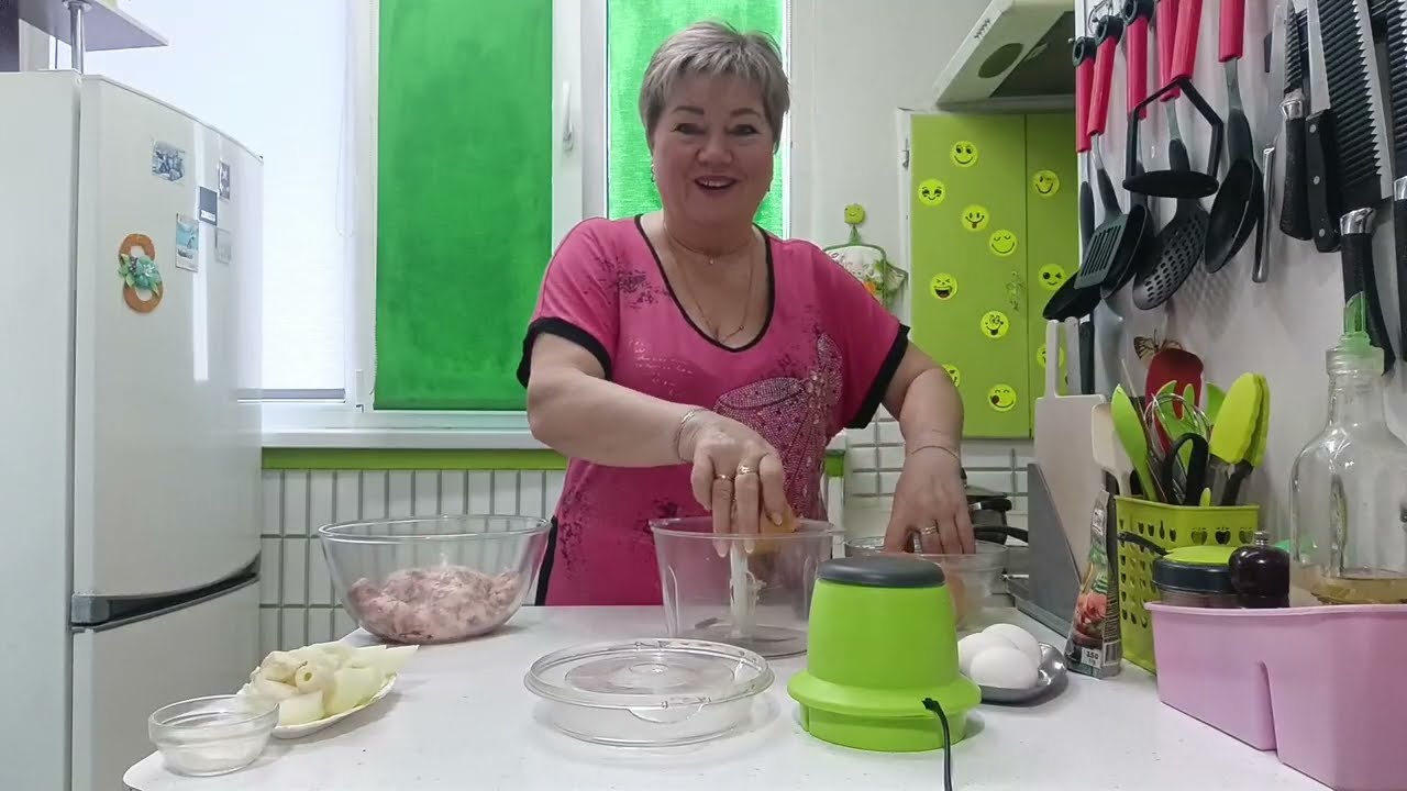 Котлеты в кляре есть,гарнир придумаем. 