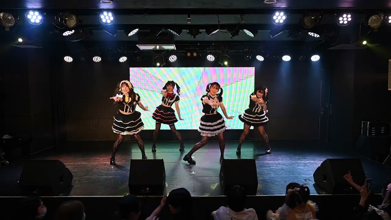 Special♡Spell / きゅるりんってしてみて – coverd by きゅるりんってしてみた♡ | 定点映像 | CHAMISSO Vol.8