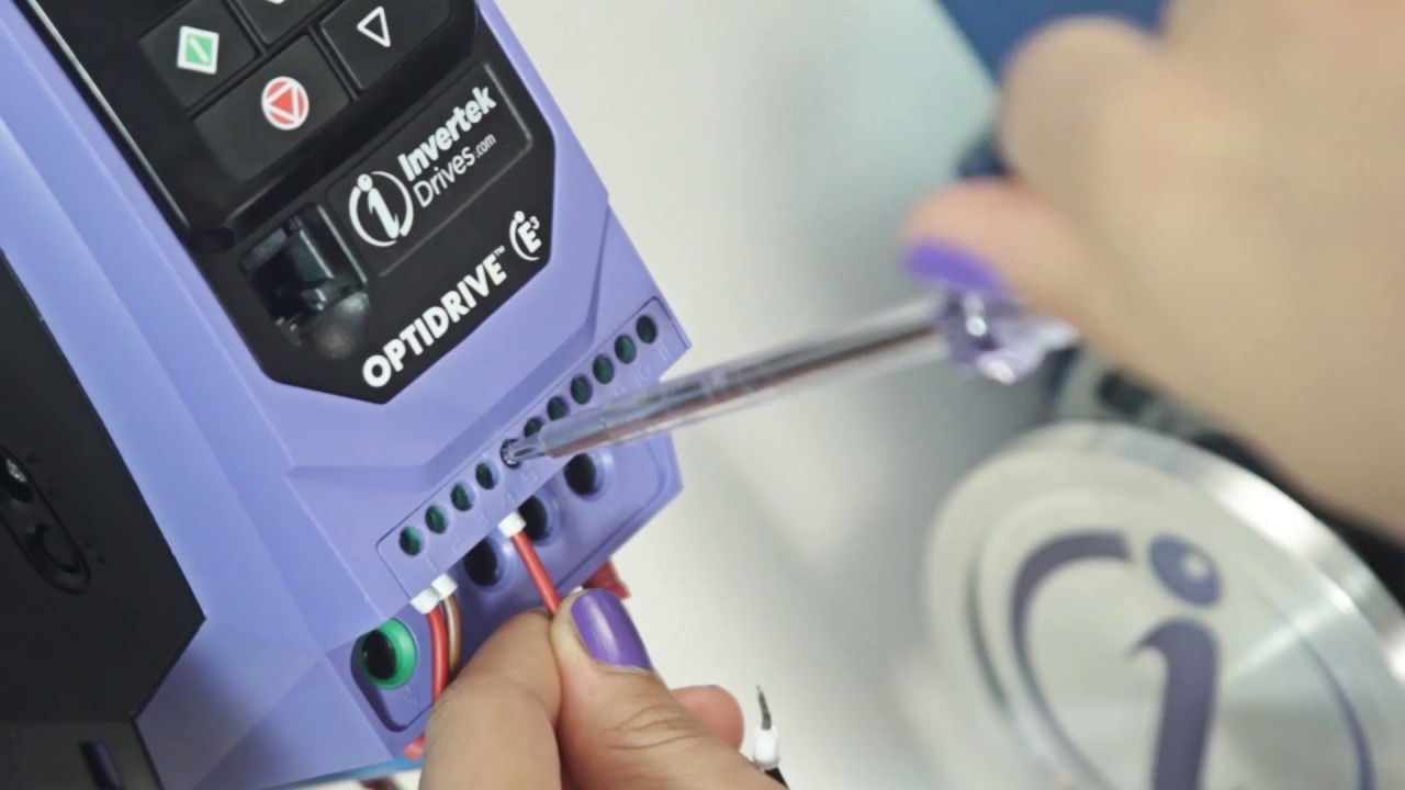 Optidrive E3 – Cablaggio & Parametrizzazione