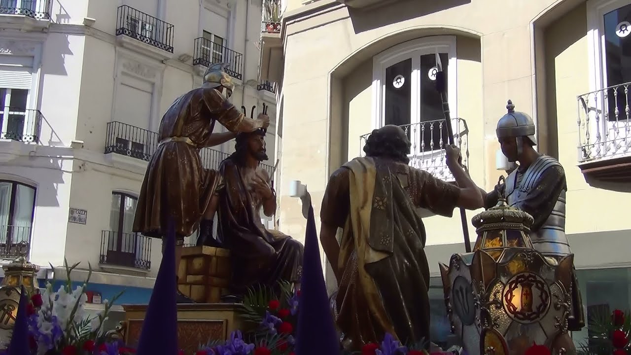 Jueves Santo -  Procesiones de la mañana (1ª Parte) - Semana Santa de Zaragoza 2015