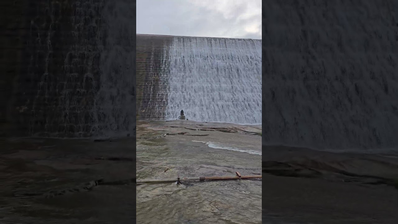 Beautiful waterflow😍 #waterflow #waterflowsound #waterfallshorts #peace #godidols #nature#travel#yt