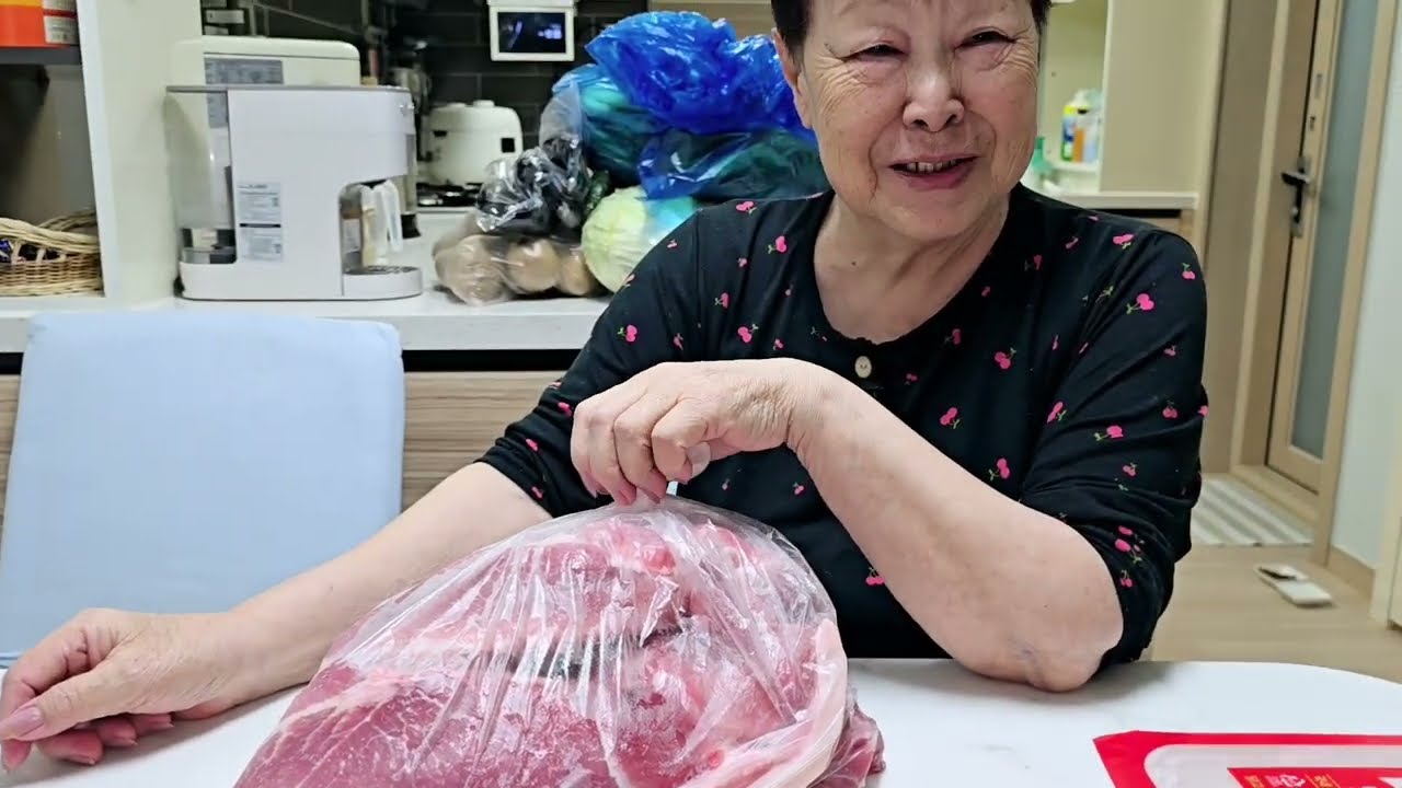 В ДОМЕ-ШАРОМ ПОКАТИ|КУПИЛИ ПРОДУКТЫ