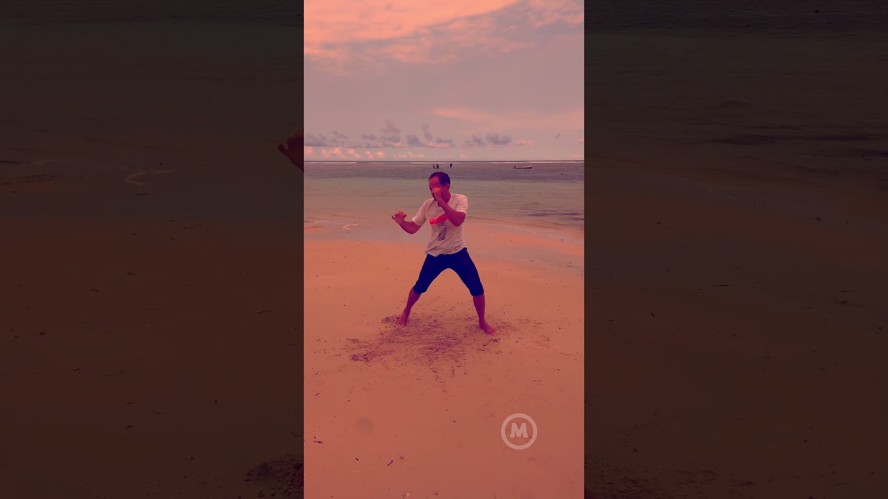 #JeetKuneDo Like Clockwork &ndash; #Shadowboxing at #Tiwi Beach 🥊 #MartialArts #KenyaCoast