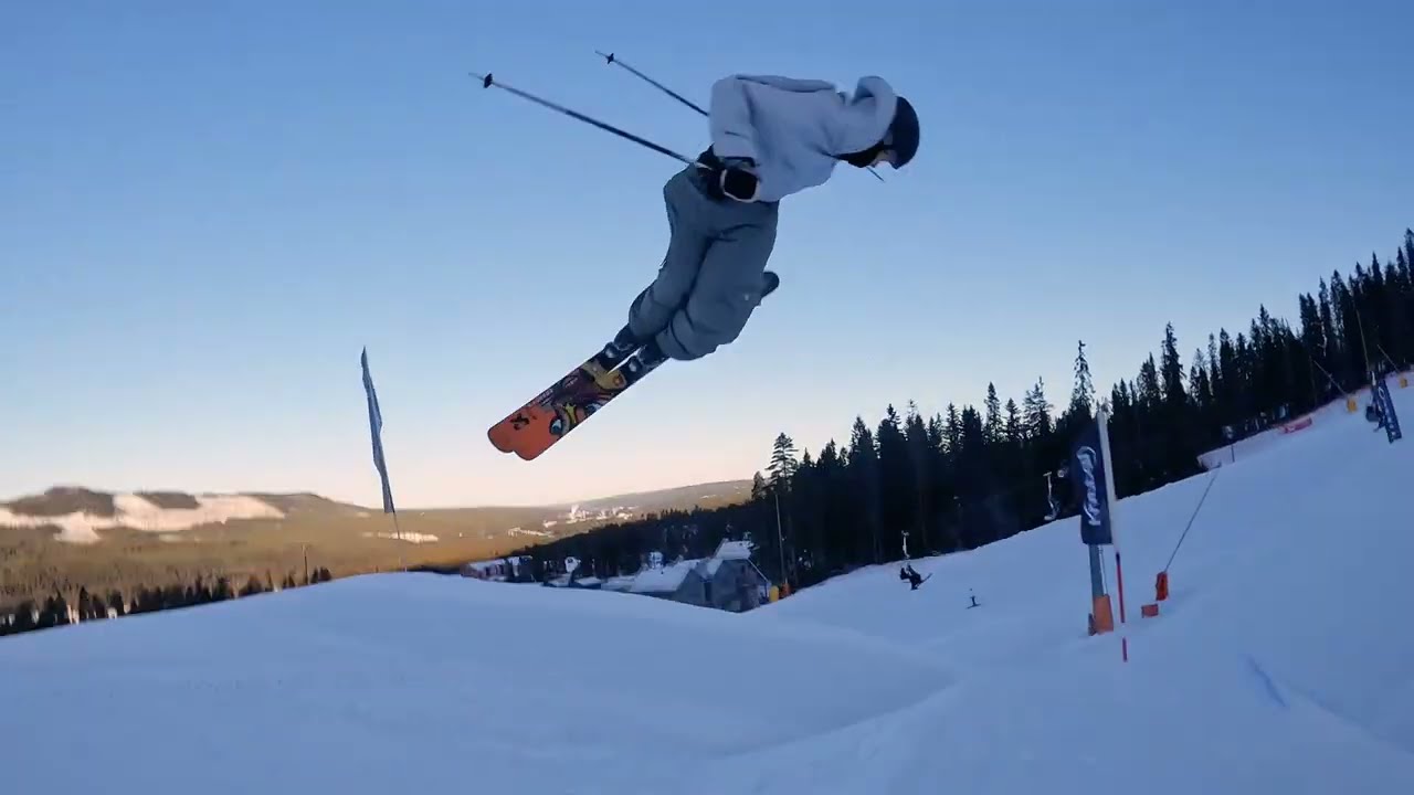 Kl&auml;ppen Snowpark - jump lane cruise.