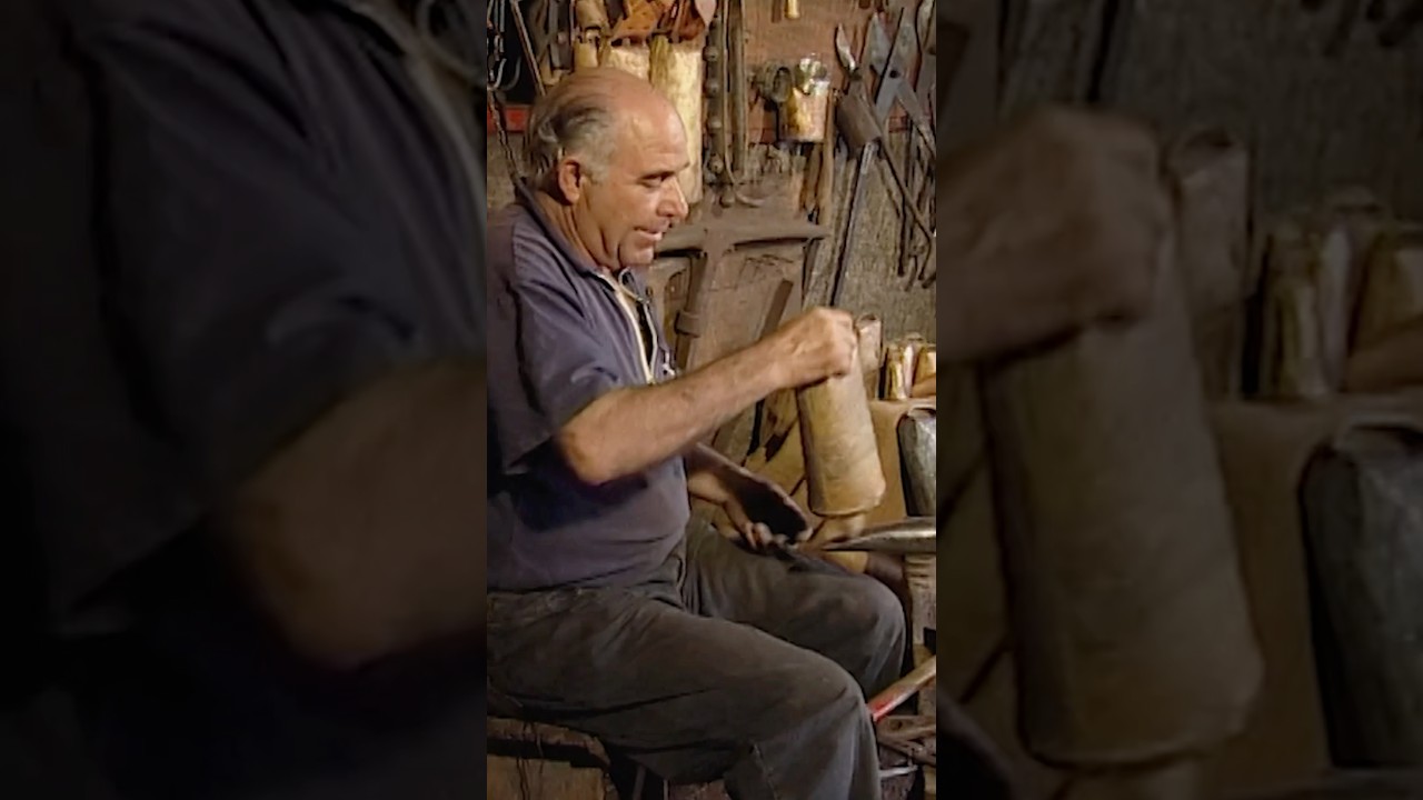 #SHORT | 🔔🐮 CENCERROS para el ganado y su control SONORO en el monte (V&iacute;deo completo en mi canal)