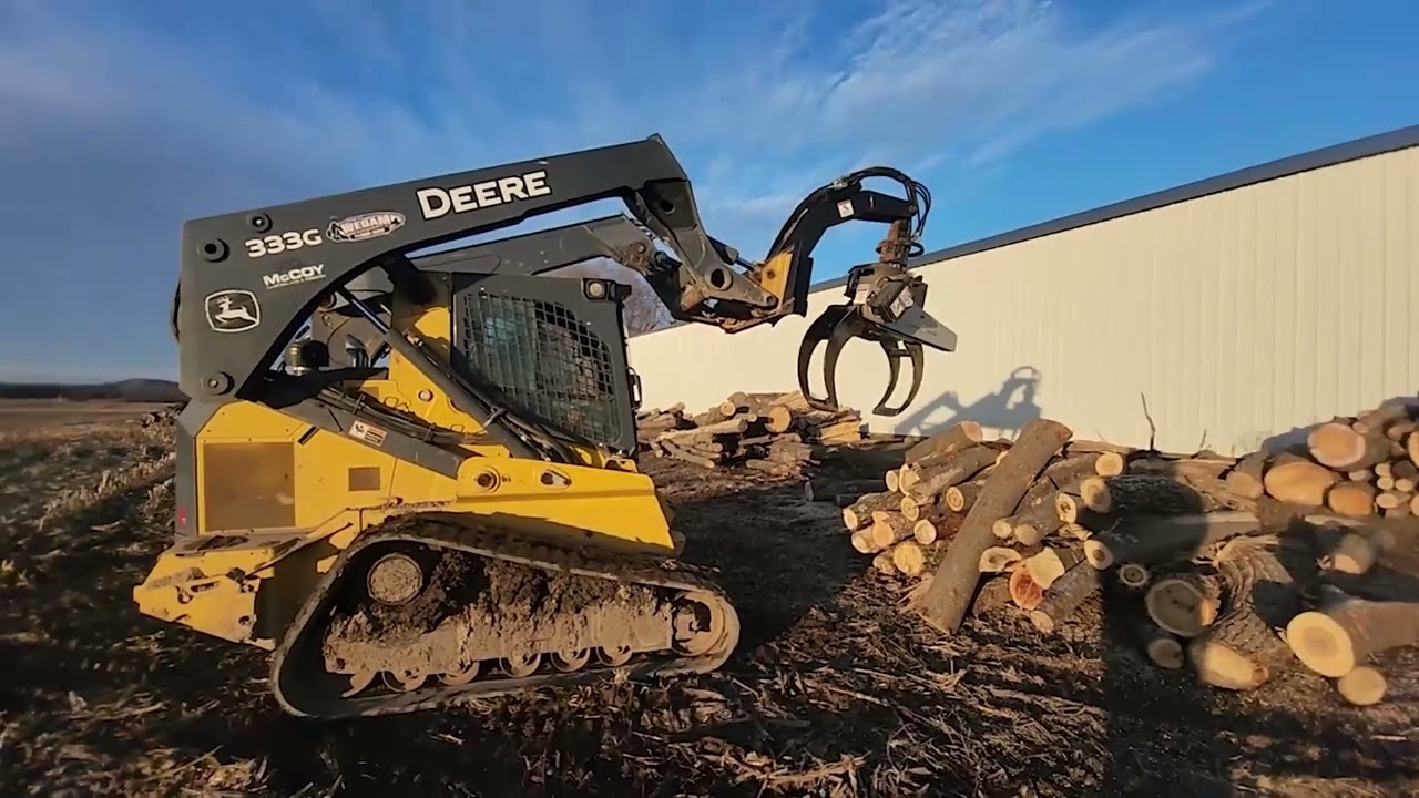 Hammerhead GSR-55 Grapple Saw On Deere 333G Tracked Skid Loader