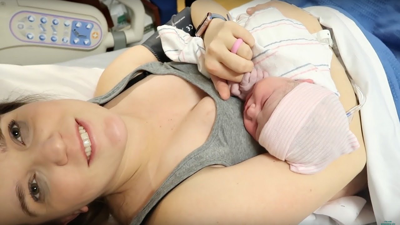 THE MOST MAGICAL PAIN-FREE NATURAL BIRTH | BIRTH VLOG PART 2