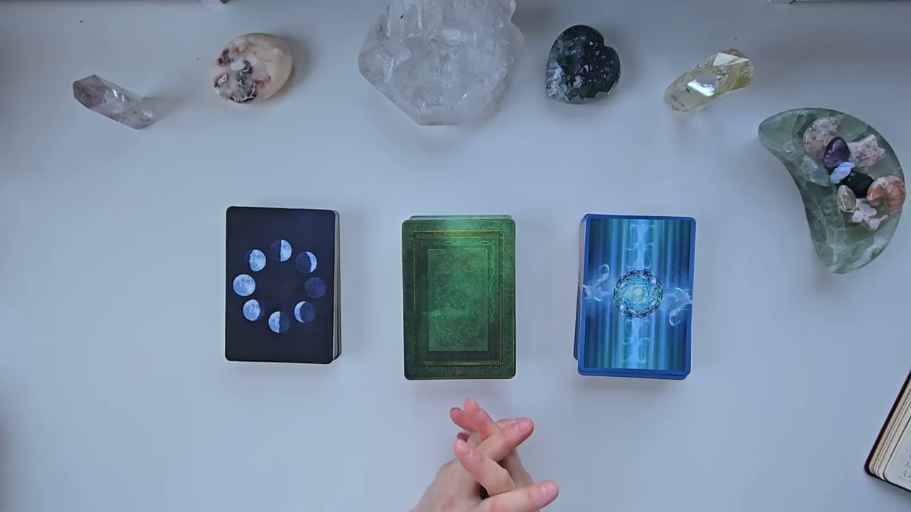 Weekly Tarot Reading | Mars and Uranus Square off: Things are Going to Hit a Head