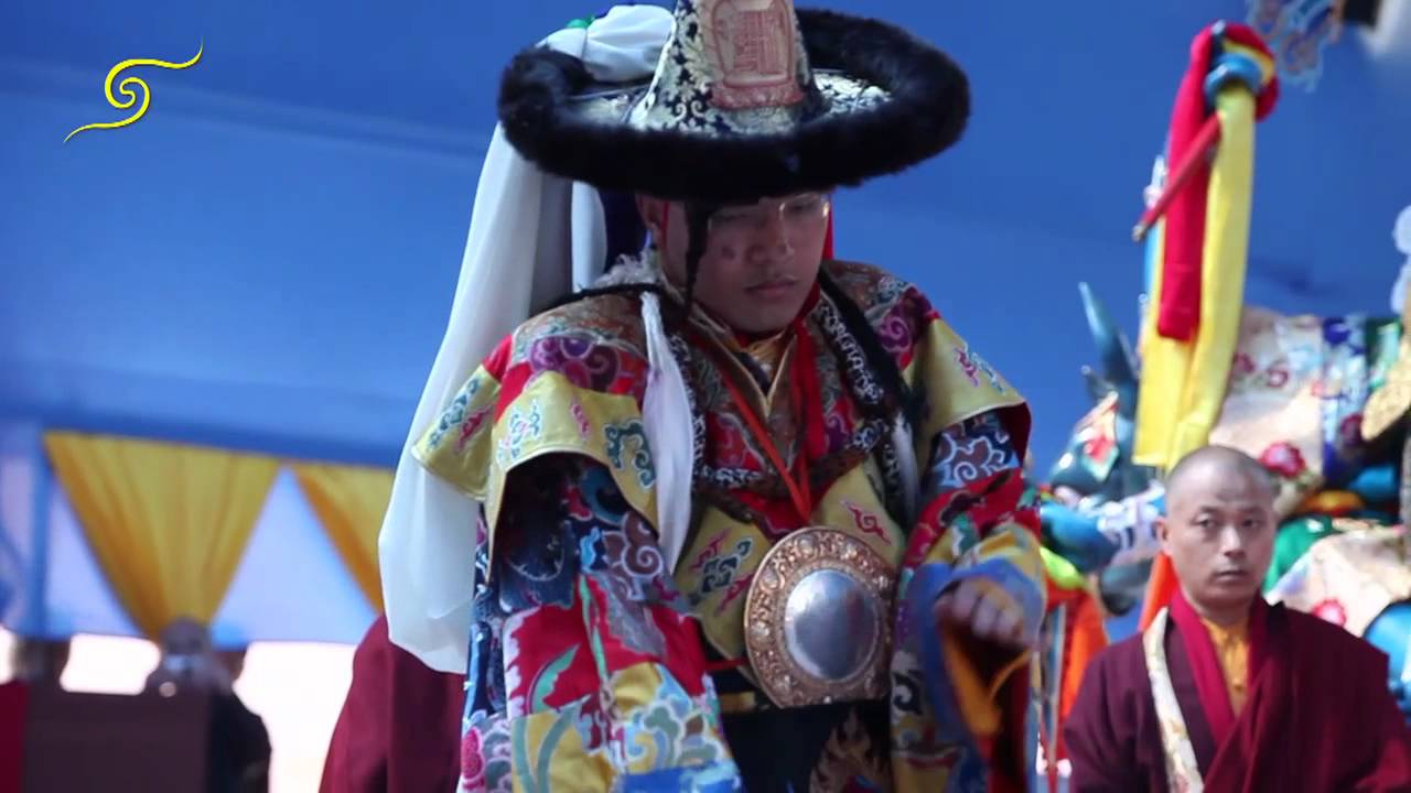 The 17th Gyalwang Karmapa Performed the Lama Dance for the First Time in India