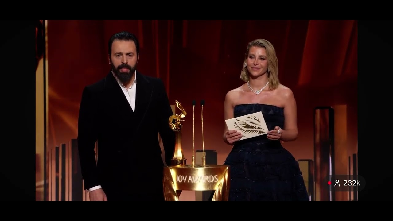 #فضل شاكر يفوز بجائزة #افضل فنان#joyawards #اكسبلور 