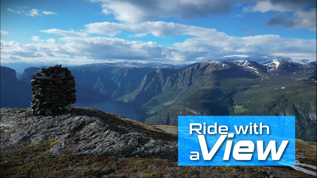 Hovdungavarden, Aurland