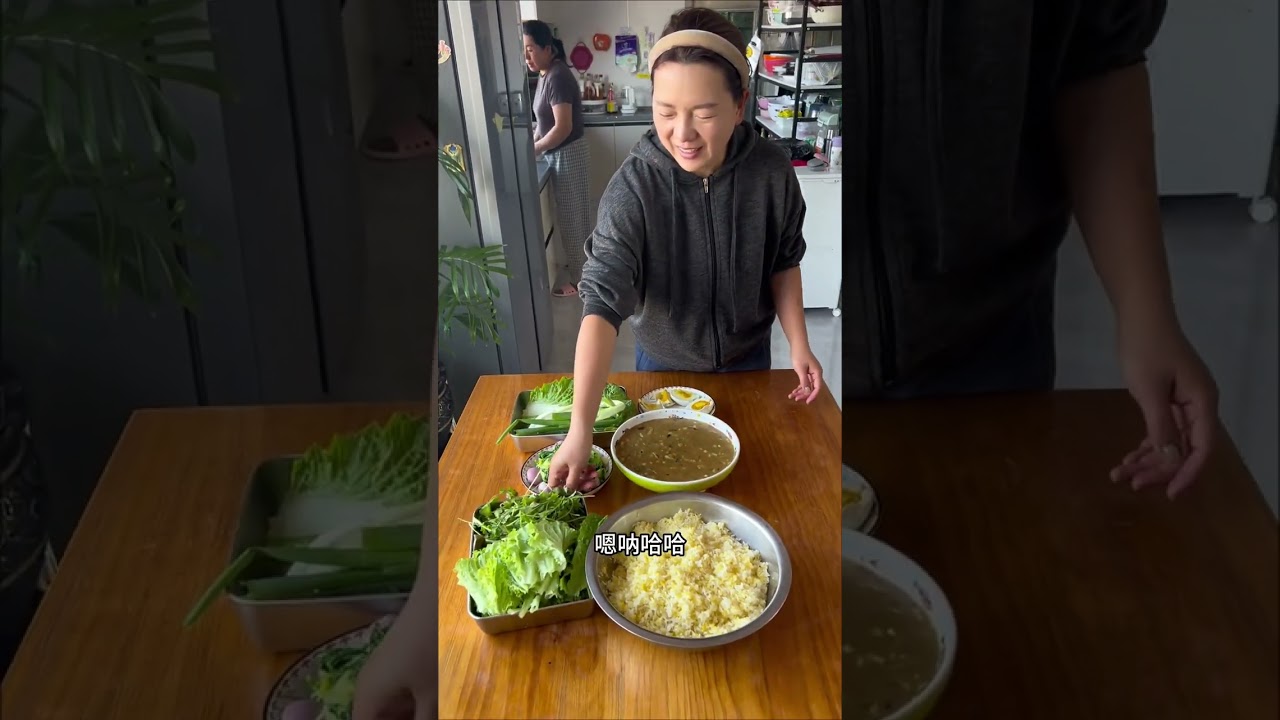 今天吃地道的东北农家饭菜土豆酱配二米捞饭大饭包 #农村美食记录生活 #乡村味道 #我的农村生活