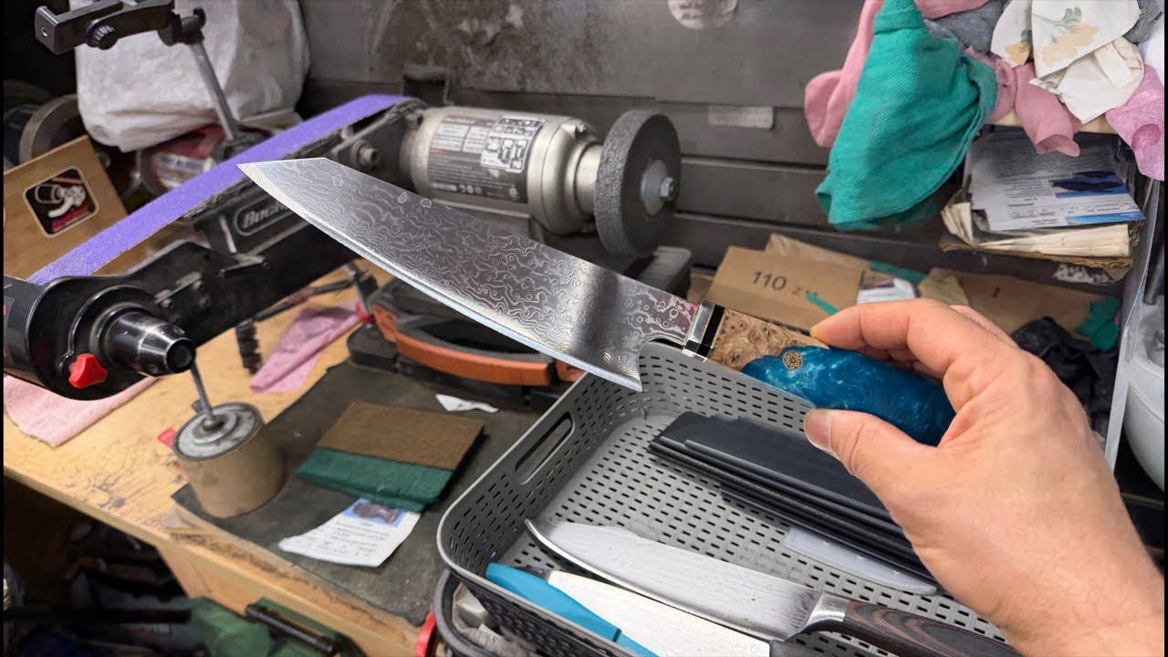 Sharpening knives 