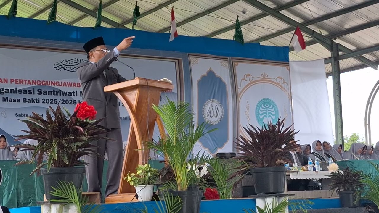 Sambutan TGH Khairi Habibullah Pimpinan Ponpes Nurul Haramain @sarjuliadinh6931 