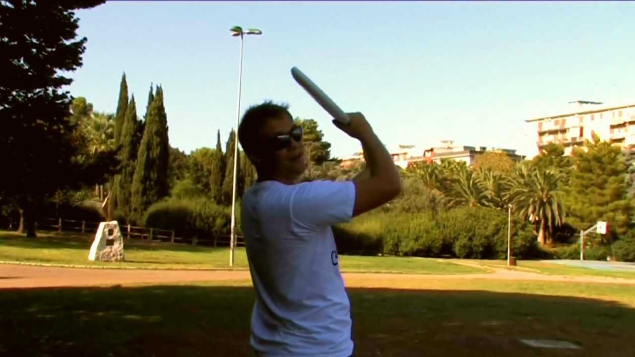Impugnature e lanci di Base per l'Ultimate Frisbee - BariDisc