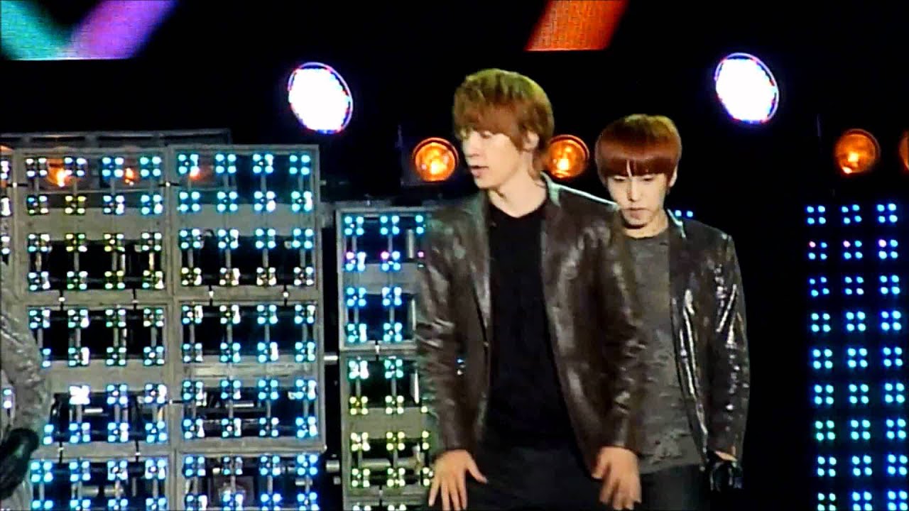 [Fancam]111002 Busan Power Concert - A-Cha (Donghae Focus)