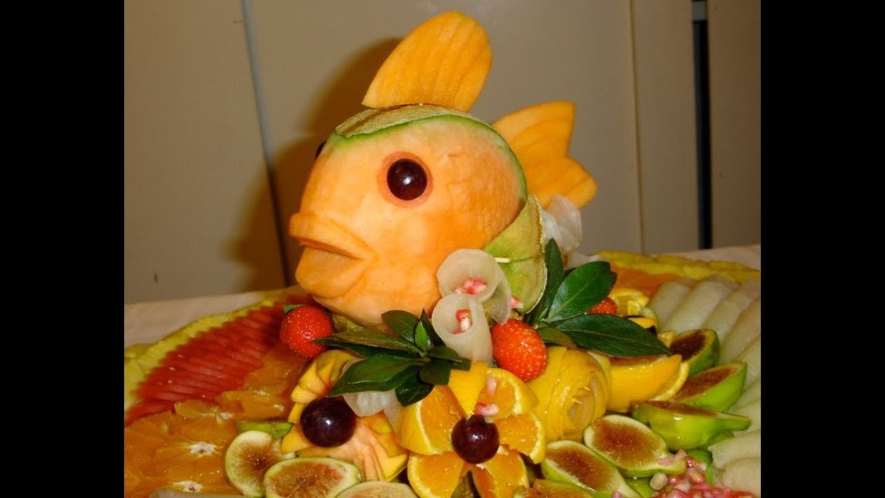 HOW TO MAKE A FISH WITH MELON - By J. Pereira Art Carving Fruits and Vegetables