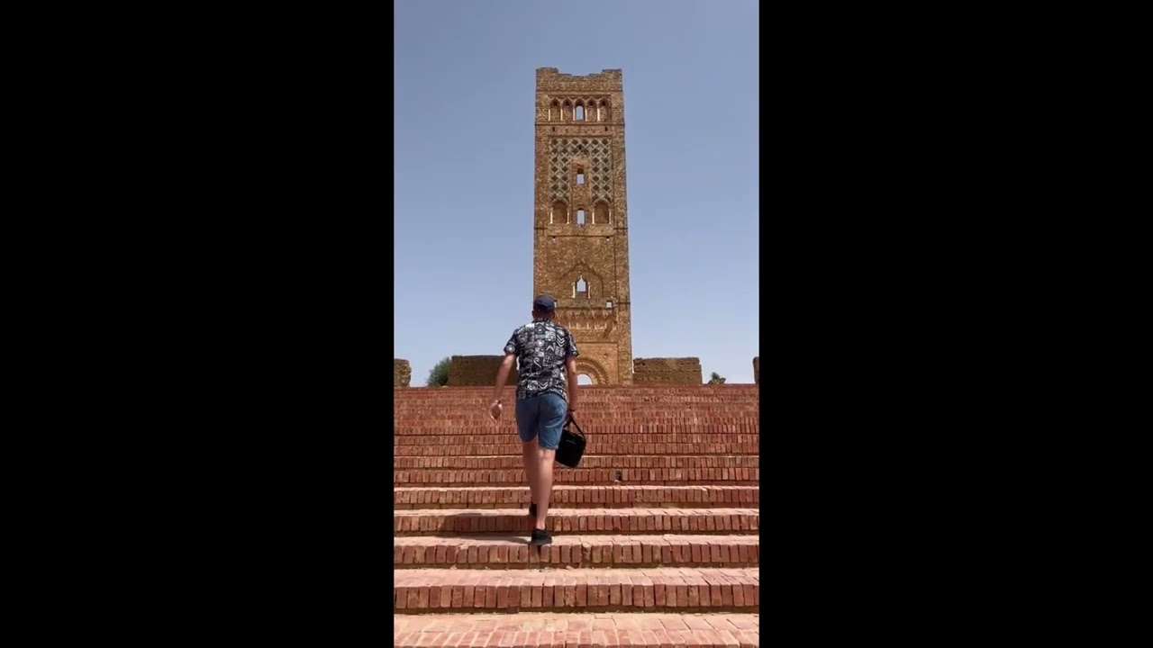 جزائر الحسن قلعة الابرار - وصف بارع  و بارقى العبارات - بقلم العربي محمودي