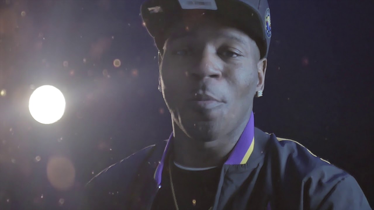 Smoovey - Pluto ( Shot by @WhoisHiDef )