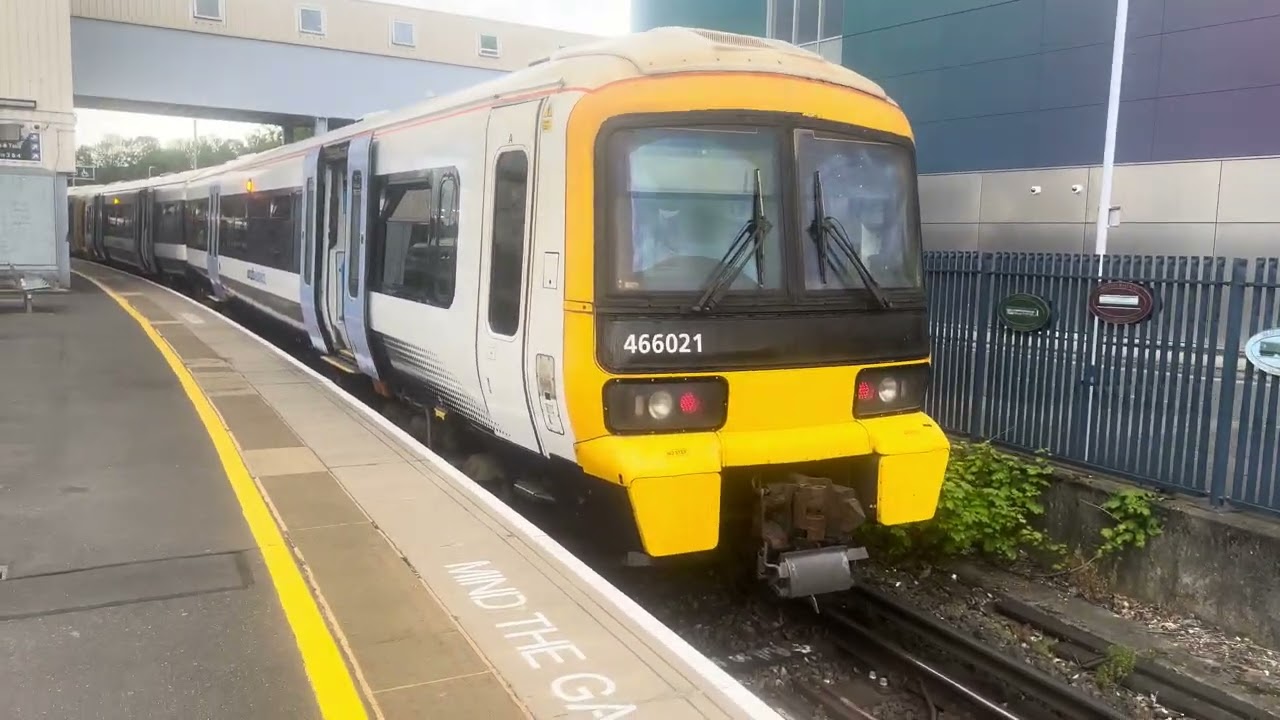 *THROWBACK* A Few Trains at Dartford 