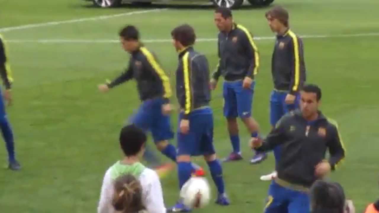 Racing de Santander 0-2 F.C.Barcelona calentamiento jugadores barcelona con zoom en HD 11/03/2012