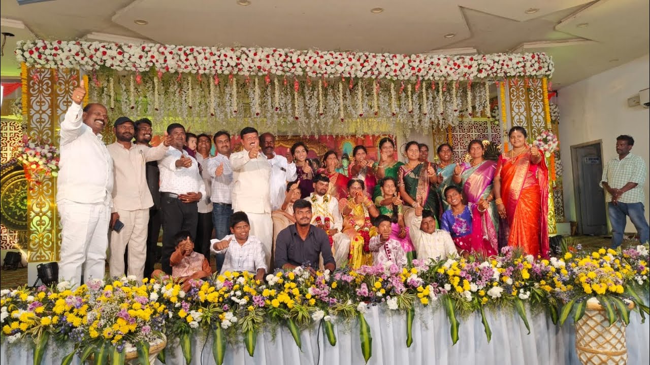/susmitha weds sudhakar/marriage video/అంగరంగ వైభవంగా జరిగింది/family marriage reception/