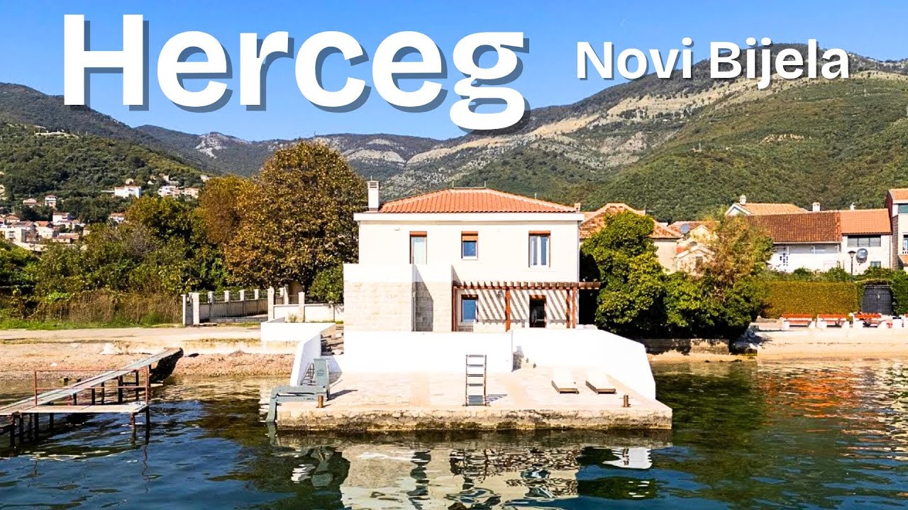 Herceg Novi Bijela || Charming Seafront Three-Bedroom Villa in Bijela