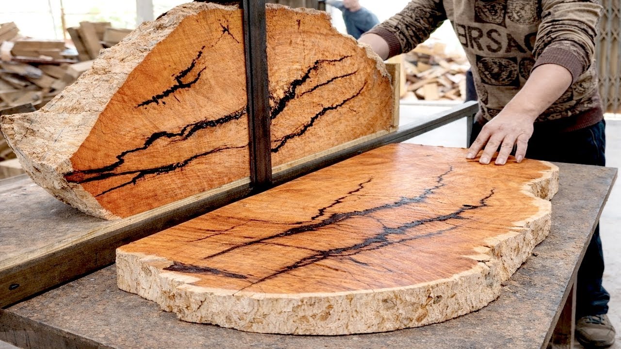 Crazy Idea From A Young Man : Transforming Colored Wood Into A Beautiful, Million dollar Vase