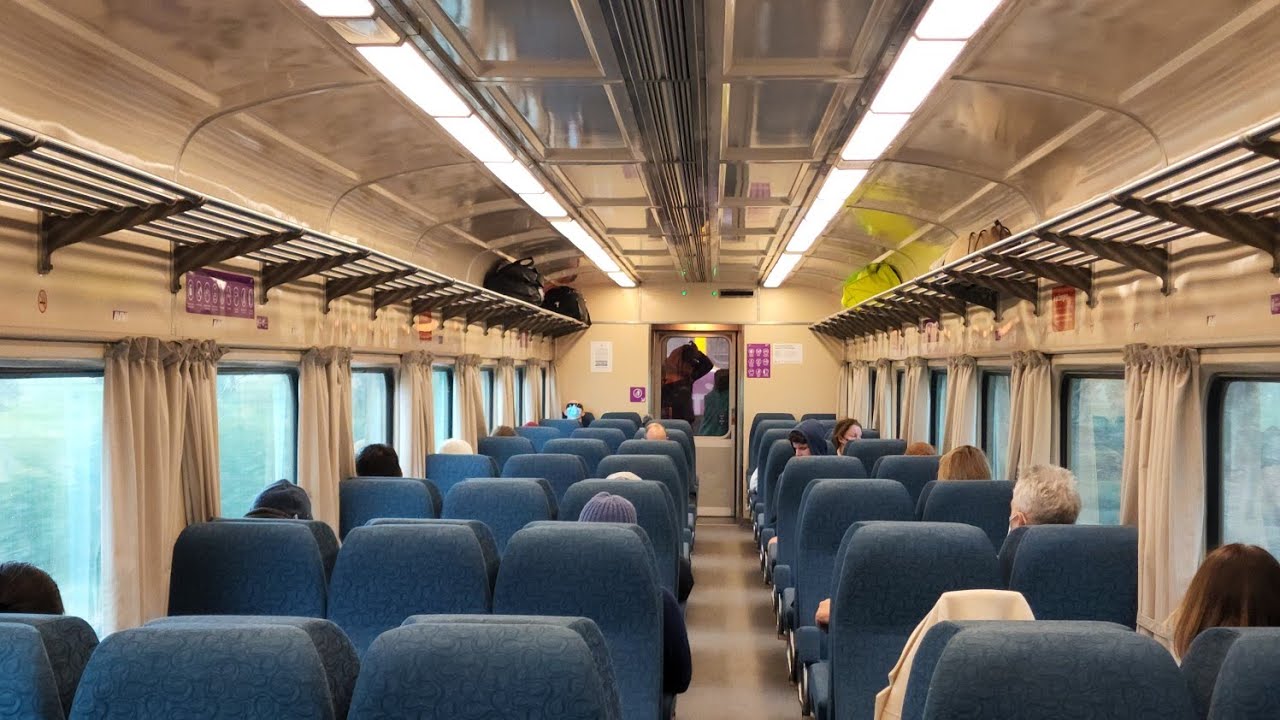 ONE LAST TRAIN RIDE on the Locomotive hauled passenger train to Albury - V/Line