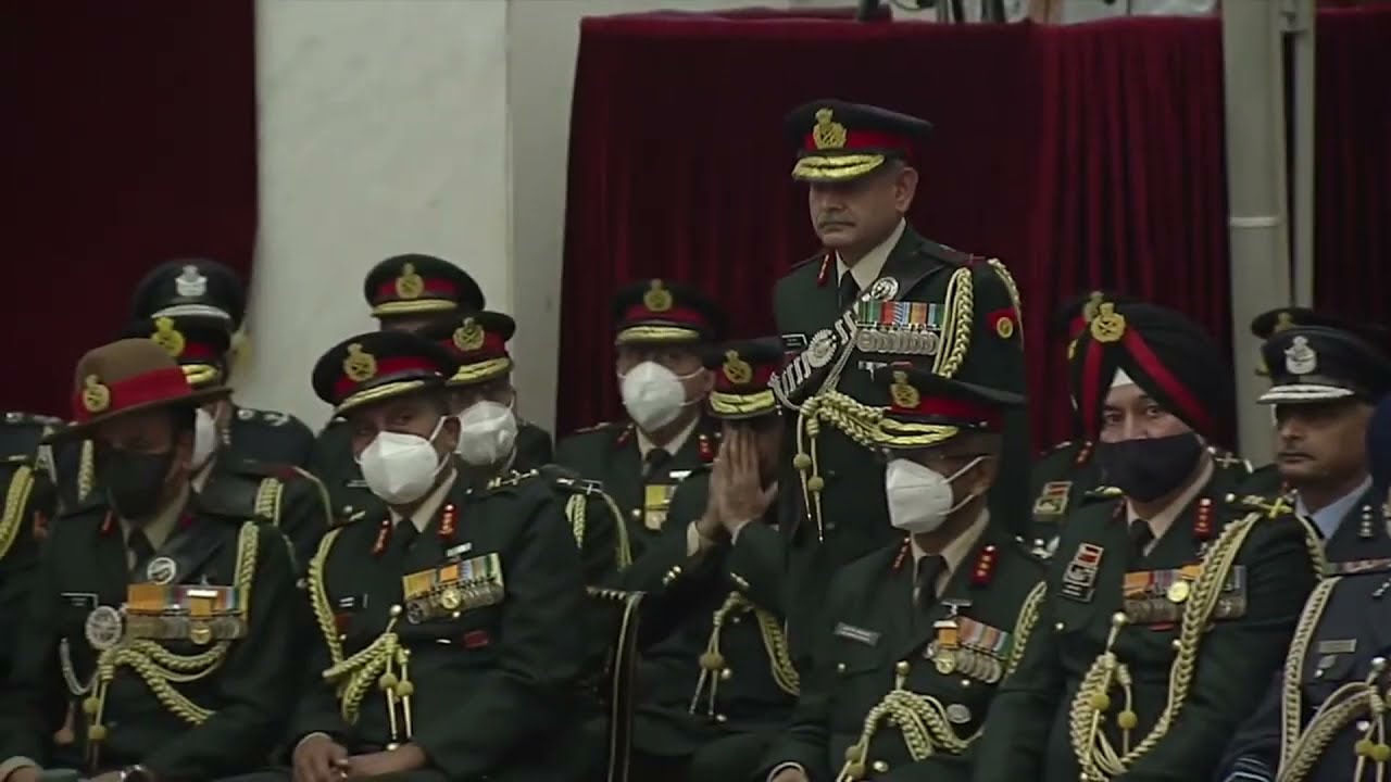 President Kovind presents Ati Vishisht Seva Medal to Lt General Upendra Dwivedi, The Infantry.