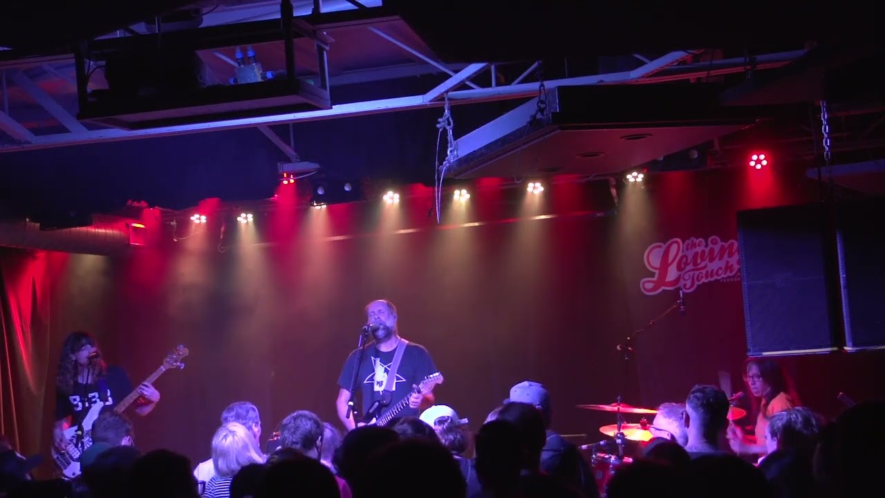 BUILT TO SPILL   live.  5/21/22  The Loving Touch